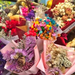 mini dry flower bouquets